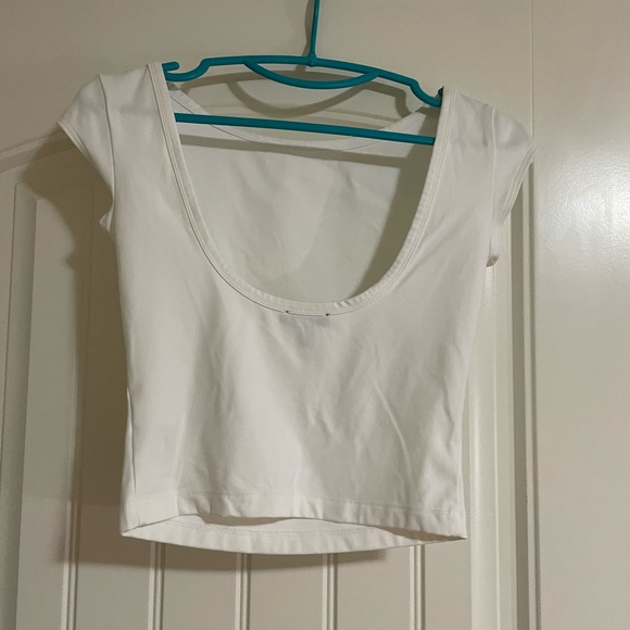 White Dynamite Crop Top - Picture 2 of 3